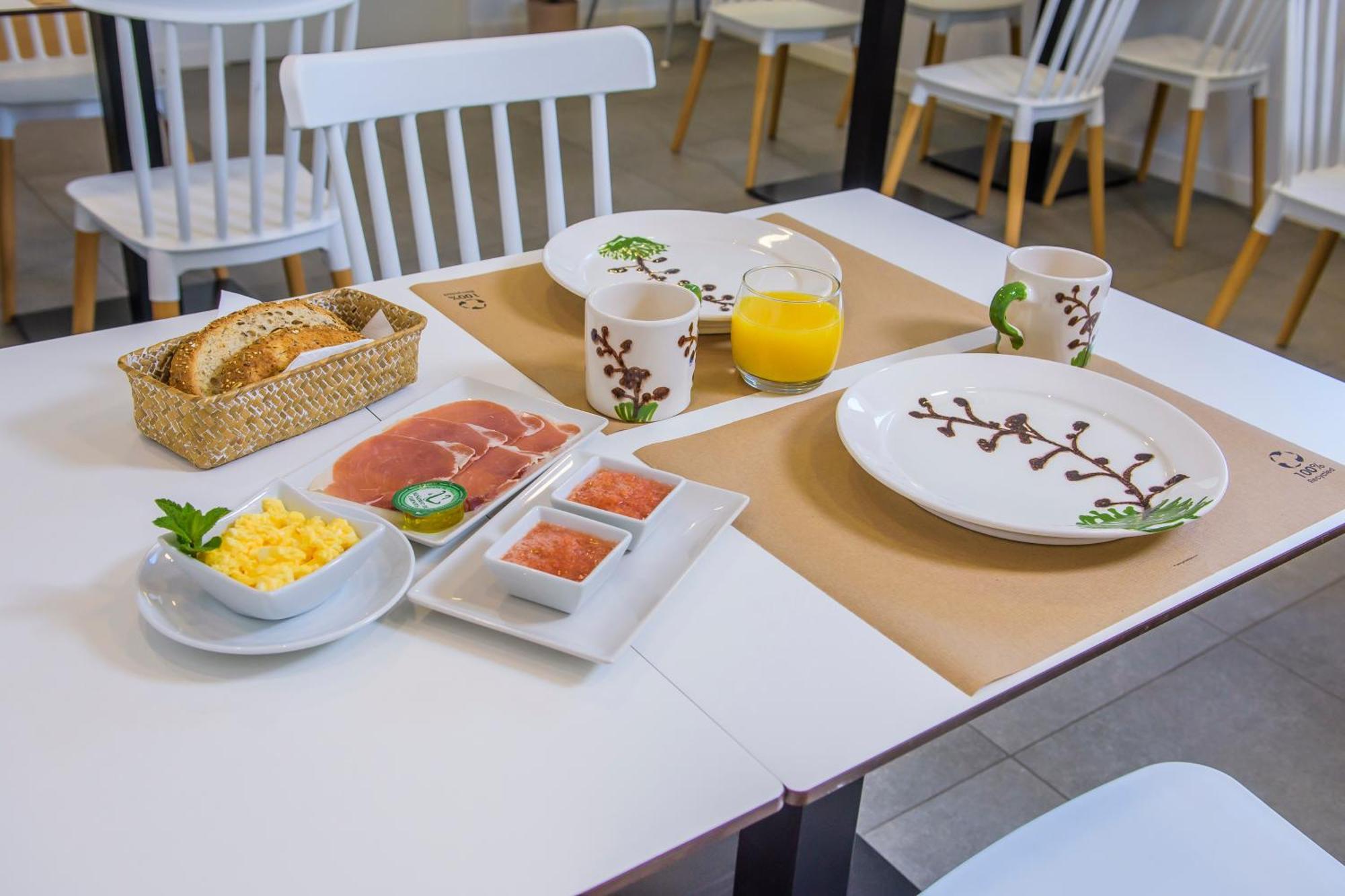 Hostal La Isla Carboneras Zewnętrze zdjęcie